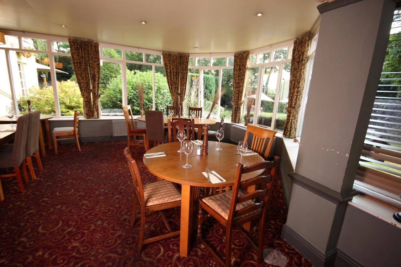Plas Derwen Hotel Abergavenny Exterior photo
